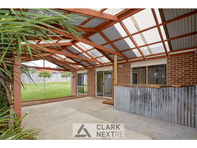 20 Rivendale Crescent, Drouin VIC 3818