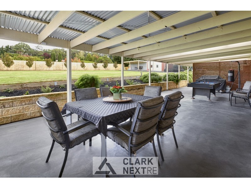 17 Hague Court, Drouin VIC 3818