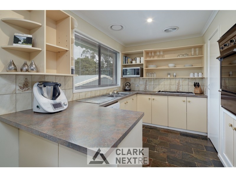 71 Charles Street, Warragul VIC 3820