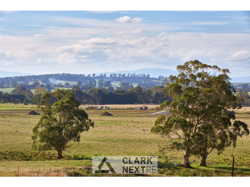 12 Maidenhair Drive, Warragul VIC 3820