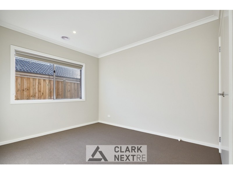 12 Maidenhair Drive, Warragul VIC 3820