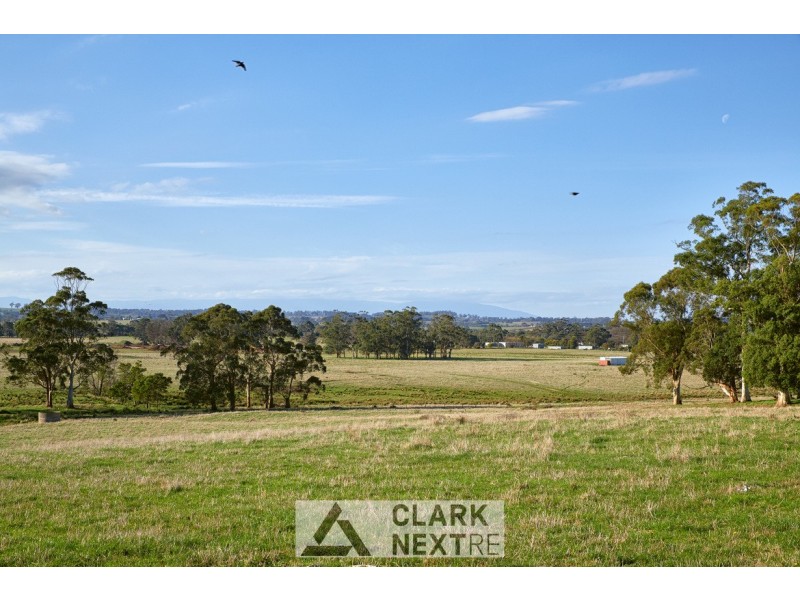 12 Maidenhair Drive, Warragul VIC 3820