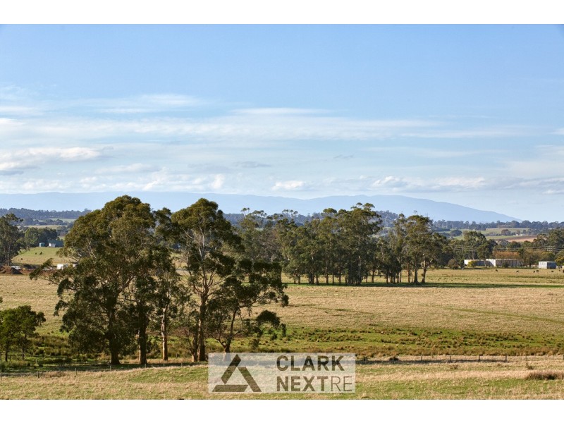 12 Maidenhair Drive, Warragul VIC 3820