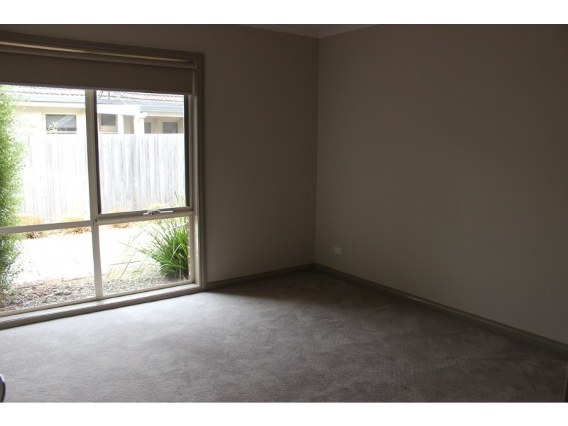 25 Alexander Street, Warragul VIC 3820