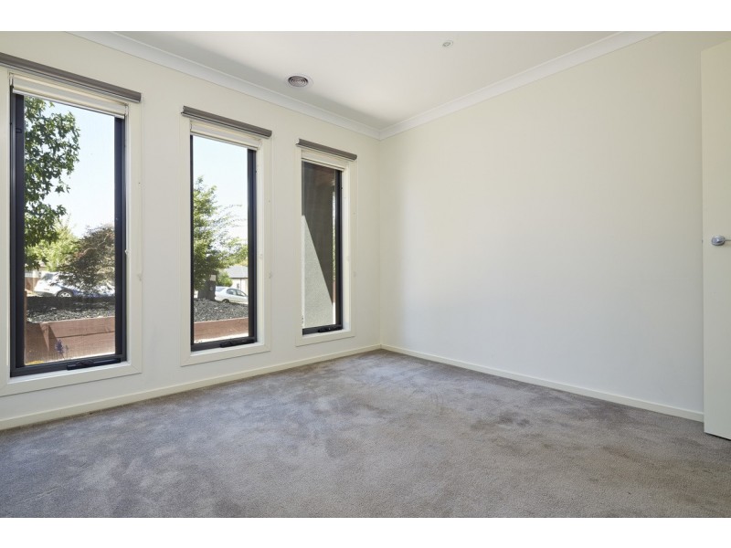 19 Miller Close, Drouin VIC 3818