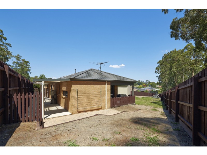 19 Miller Close, Drouin VIC 3818