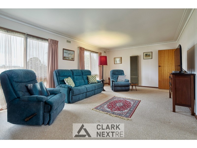 14 Rangeview Street, Warragul VIC 3820