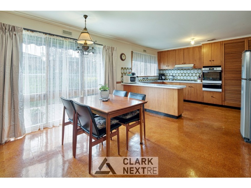 14 Rangeview Street, Warragul VIC 3820