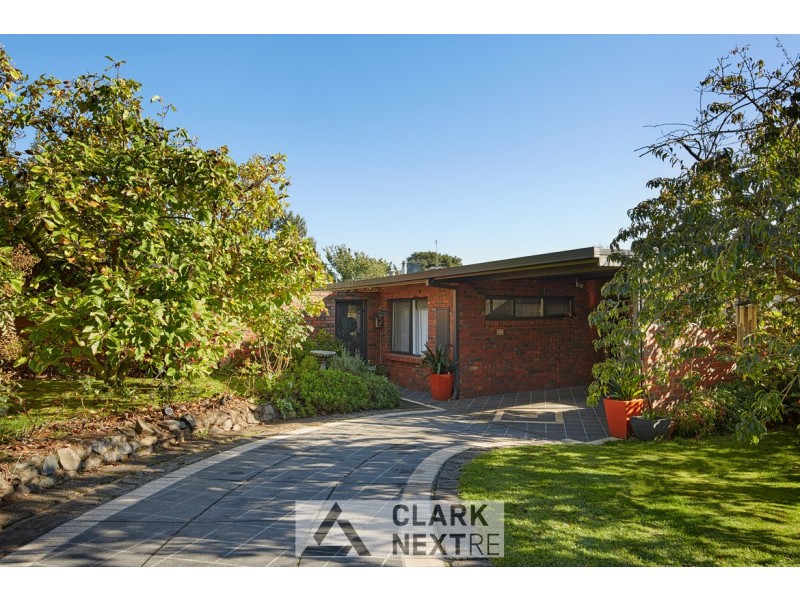 11 Main Neerim Road, Drouin VIC 3818