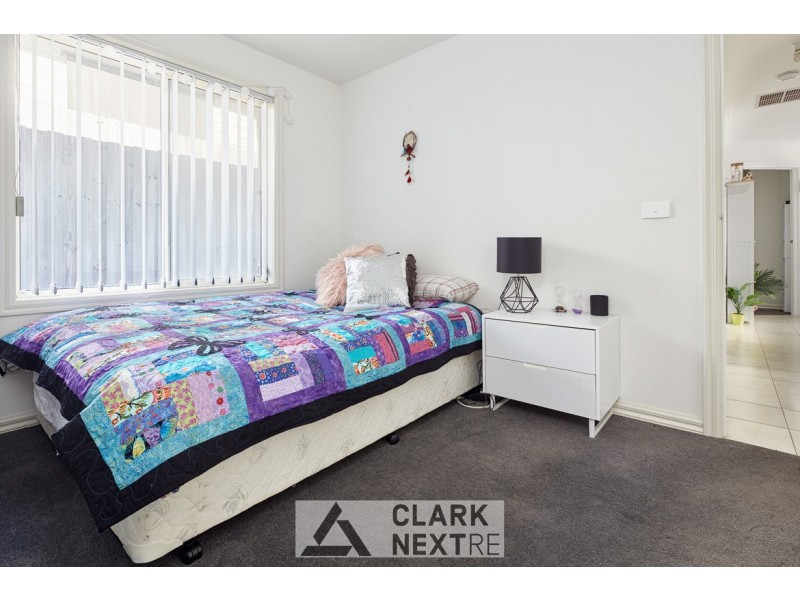 7 Hatfield Drive, Drouin VIC 3818