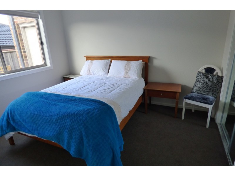 18 Sandstock Drive, Warragul VIC 3820