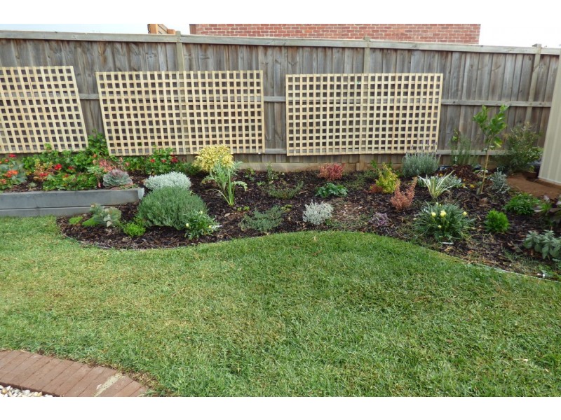 18 Sandstock Drive, Warragul VIC 3820