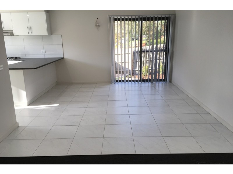 10 Brynwood Avenue, Drouin VIC 3818