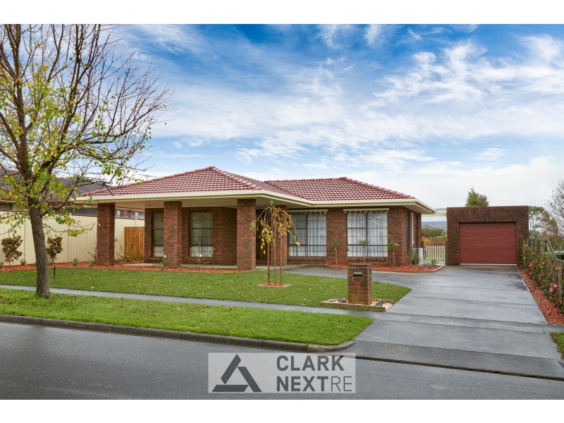 25 Johnson Avenue, Drouin VIC 3818