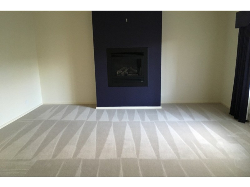 98 Jackson Drive, Drouin VIC 3818