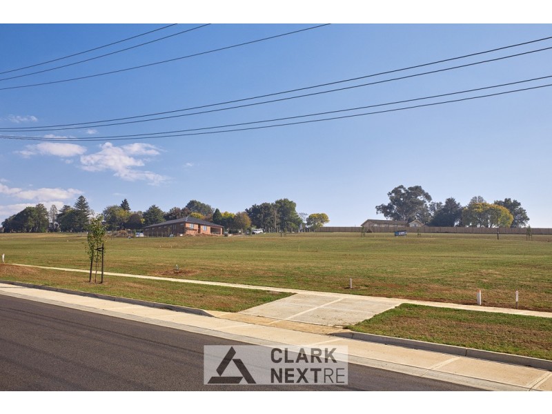 33 Stoddarts Road, Warragul VIC 3820