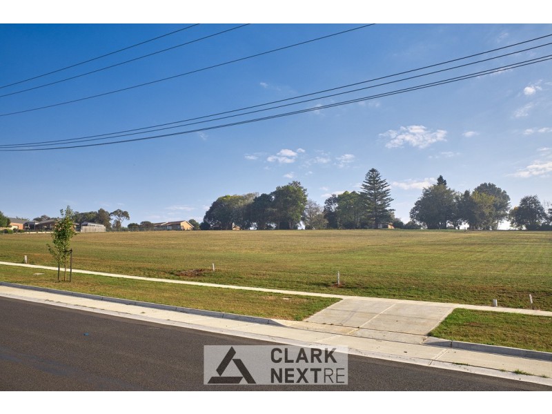 21 Stoddarts Road, Warragul VIC 3820