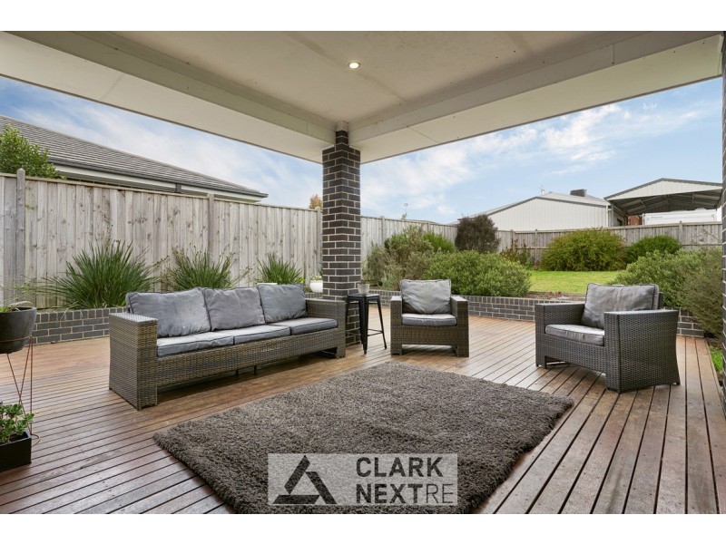 177 Twin Ranges Drive, Warragul VIC 3820