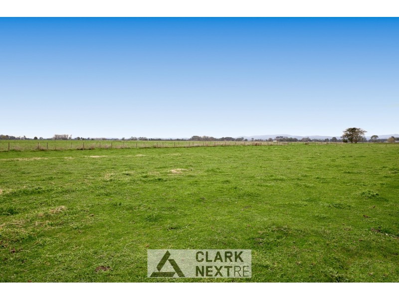 136B/640 Bunyip – Modella Road, Iona VIC 3815