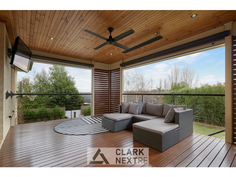 5 Cameron Court, Drouin VIC 3818