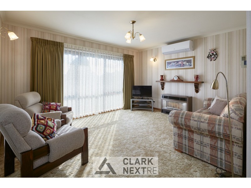 2/97 Charles Street, Warragul VIC 3820