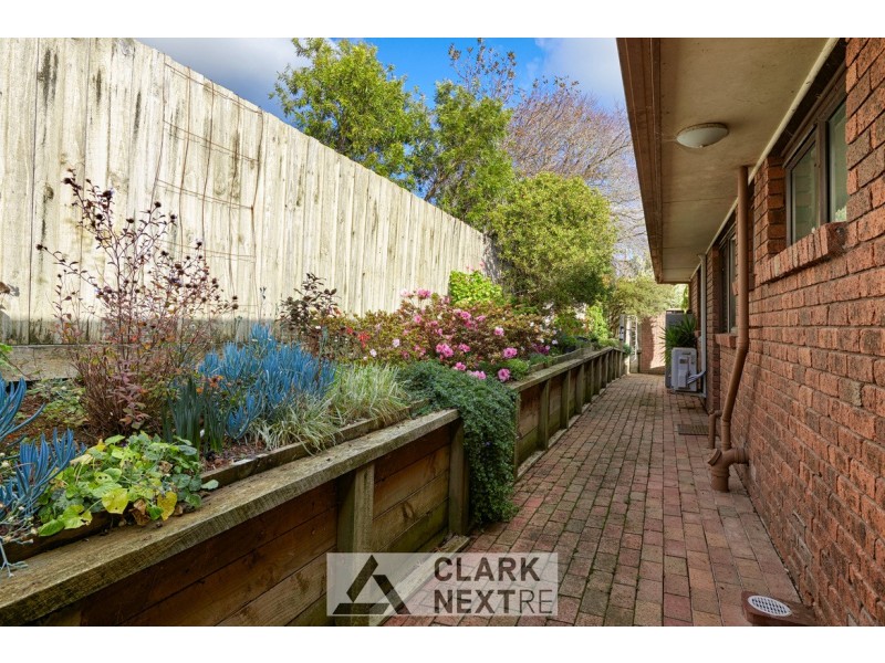 2/97 Charles Street, Warragul VIC 3820