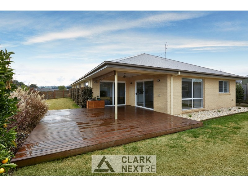173 Twin Ranges Drive, Warragul VIC 3820