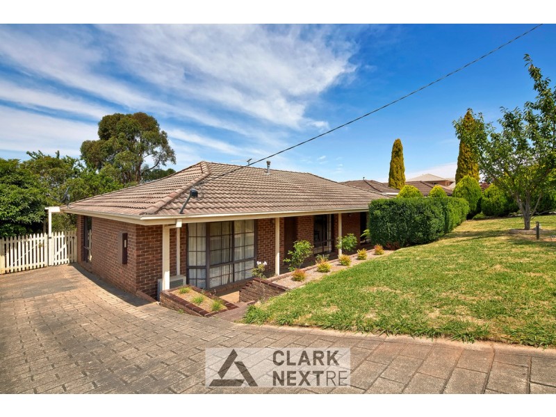 24 Waratah Drive, Warragul VIC 3820