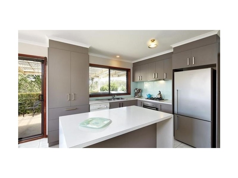 24 Waratah Drive, Warragul VIC 3820