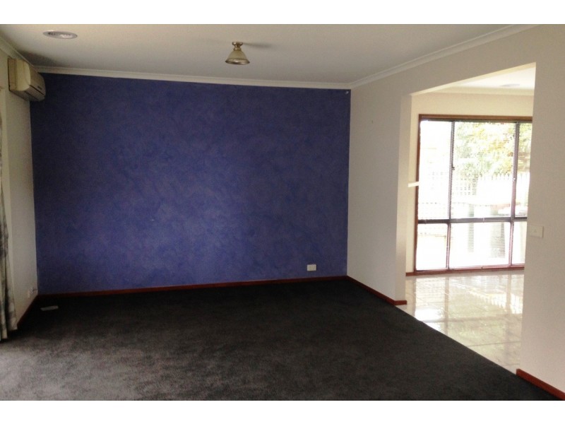 24 Waratah Drive, Warragul VIC 3820