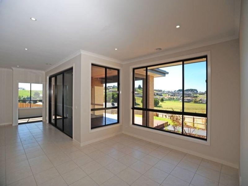 13 Paulan Court, Warragul VIC 3820