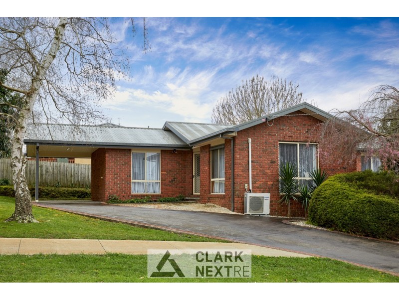 76 North Road, Warragul VIC 3820