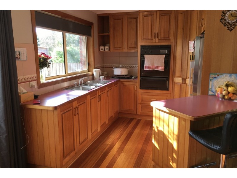 76 North Road, Warragul VIC 3820