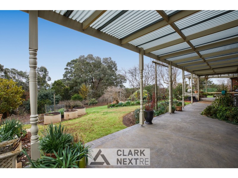 94 Rulemount Road, Warragul VIC 3820