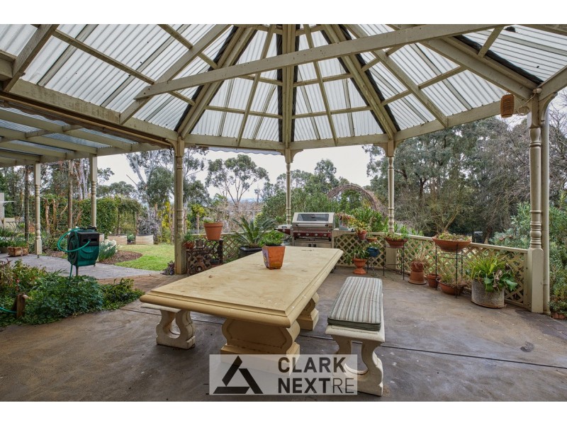 94 Rulemount Road, Warragul VIC 3820