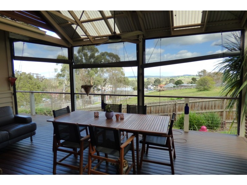 5 George Street, Bunyip VIC 3815
