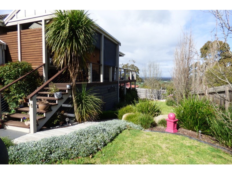 5 George Street, Bunyip VIC 3815