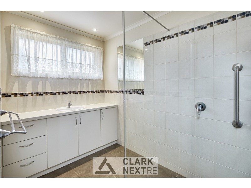 3/20-22 Lampard Road, Drouin VIC 3818