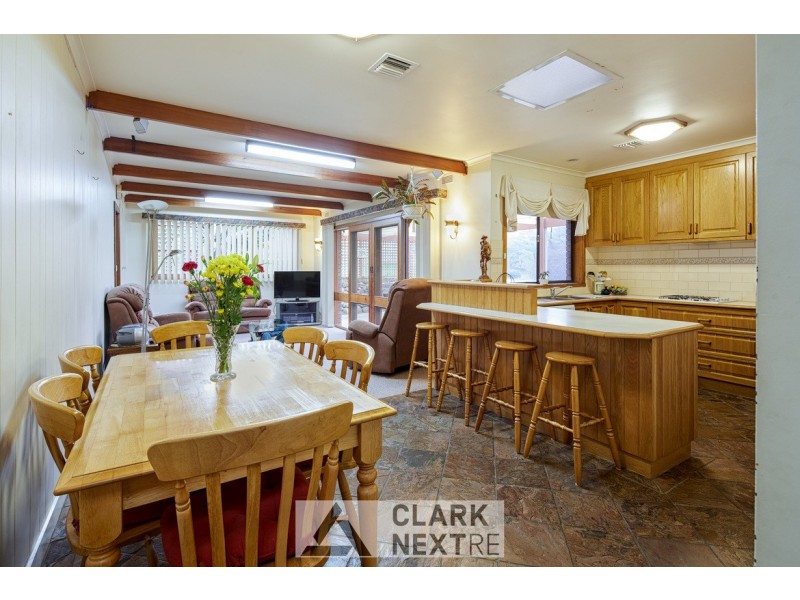 37 Rangeview Street, Warragul VIC 3820