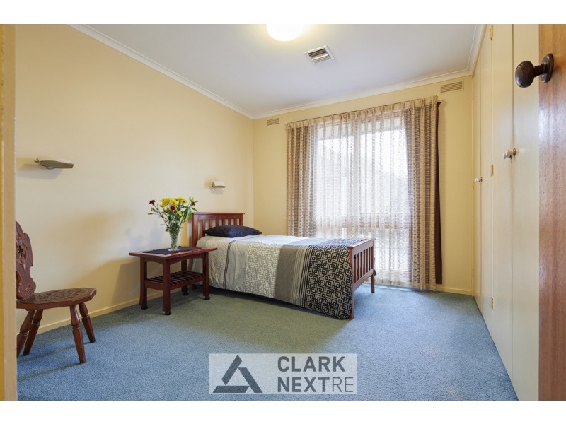 37 Rangeview Street, Warragul VIC 3820