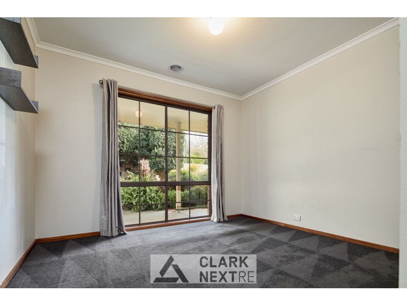 24 Waratah Drive, Warragul VIC 3820