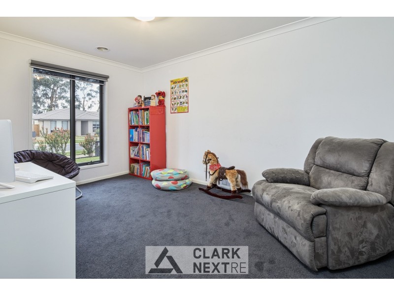 52 Pepper Crescent, Drouin VIC 3818