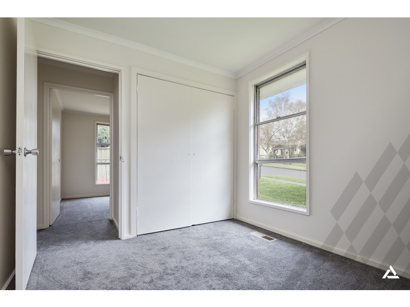 14 Lawson Crescent, Warragul VIC 3820