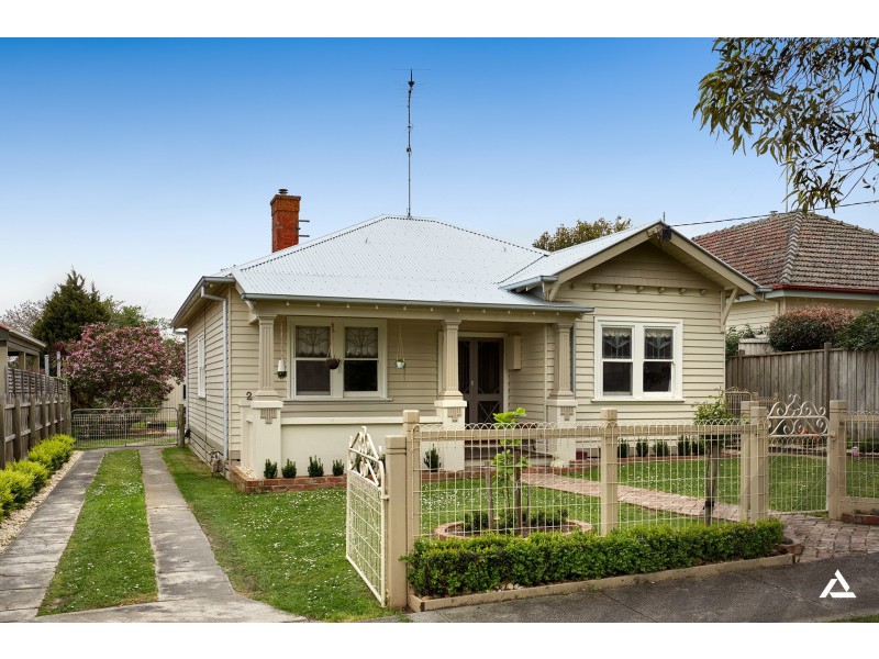 21 Peace Avenue, Warragul VIC 3820