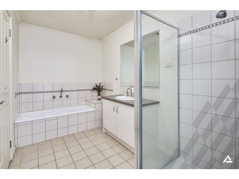 1 Blue Gum Drive, Warragul VIC 3820