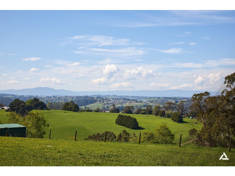 101 Shearn Road, Jindivick VIC 3818