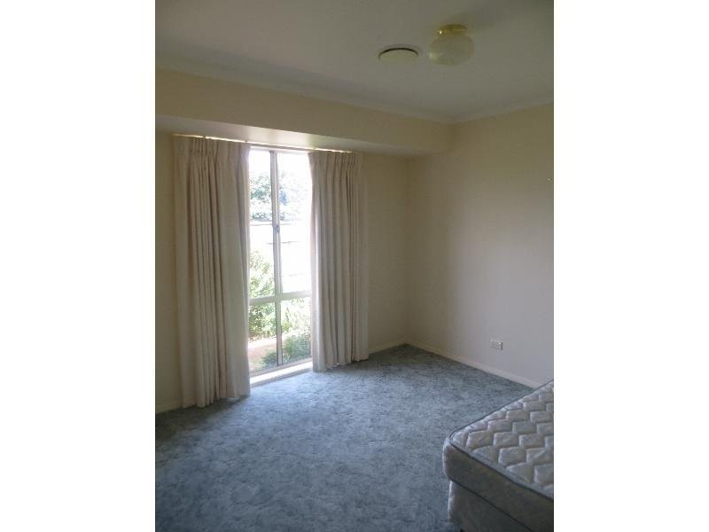 2/79 Victoria Street, Warragul VIC 3820