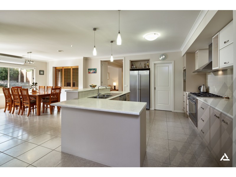 57 Windhaven Drive, Warragul VIC 3820