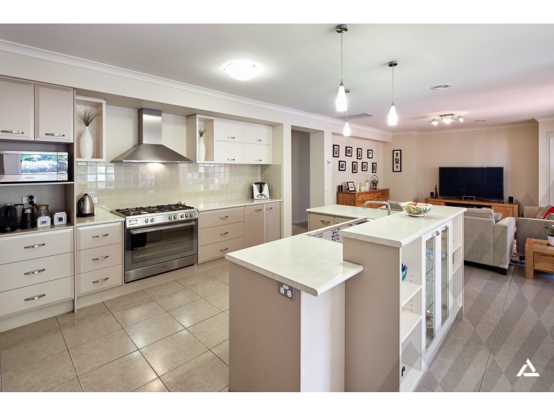 57 Windhaven Drive, Warragul VIC 3820