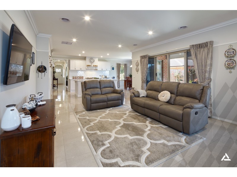 84 Mills Road, Warragul VIC 3820